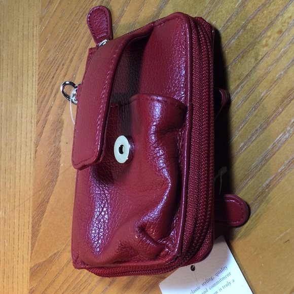 Croft & Barrow Red Wallet Wristlet - Picture 3 of 8